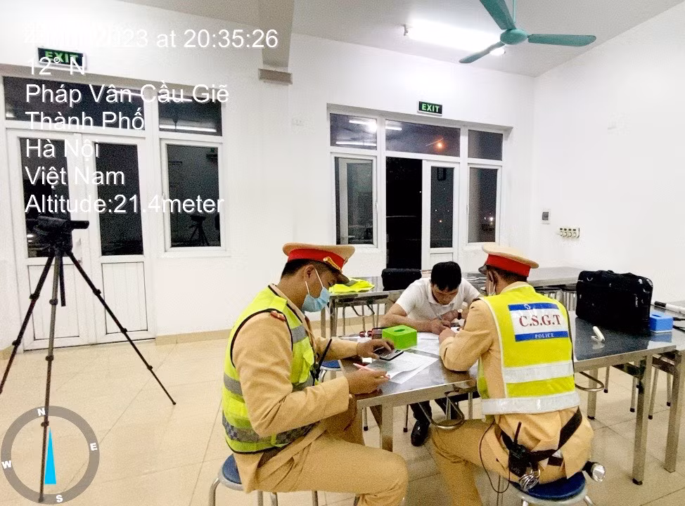 Chú thích ảnh