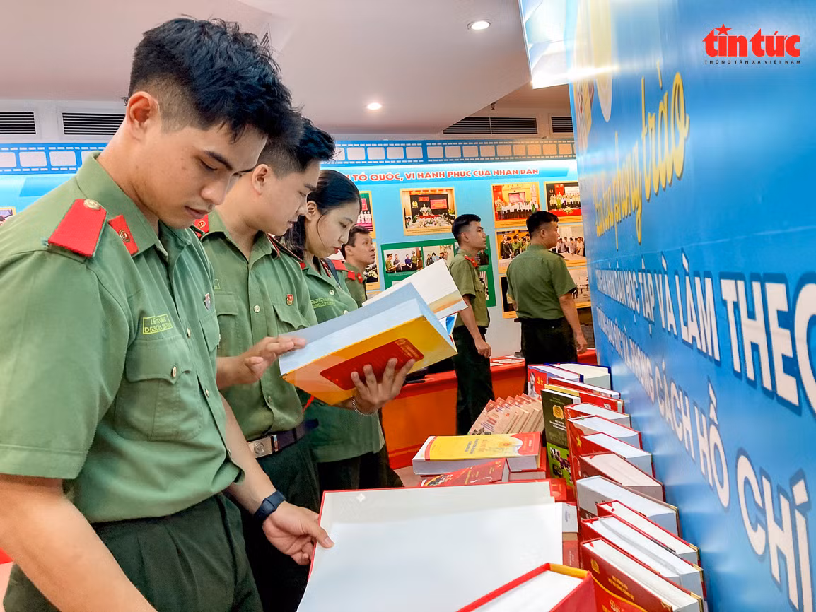 Chú thích ảnh