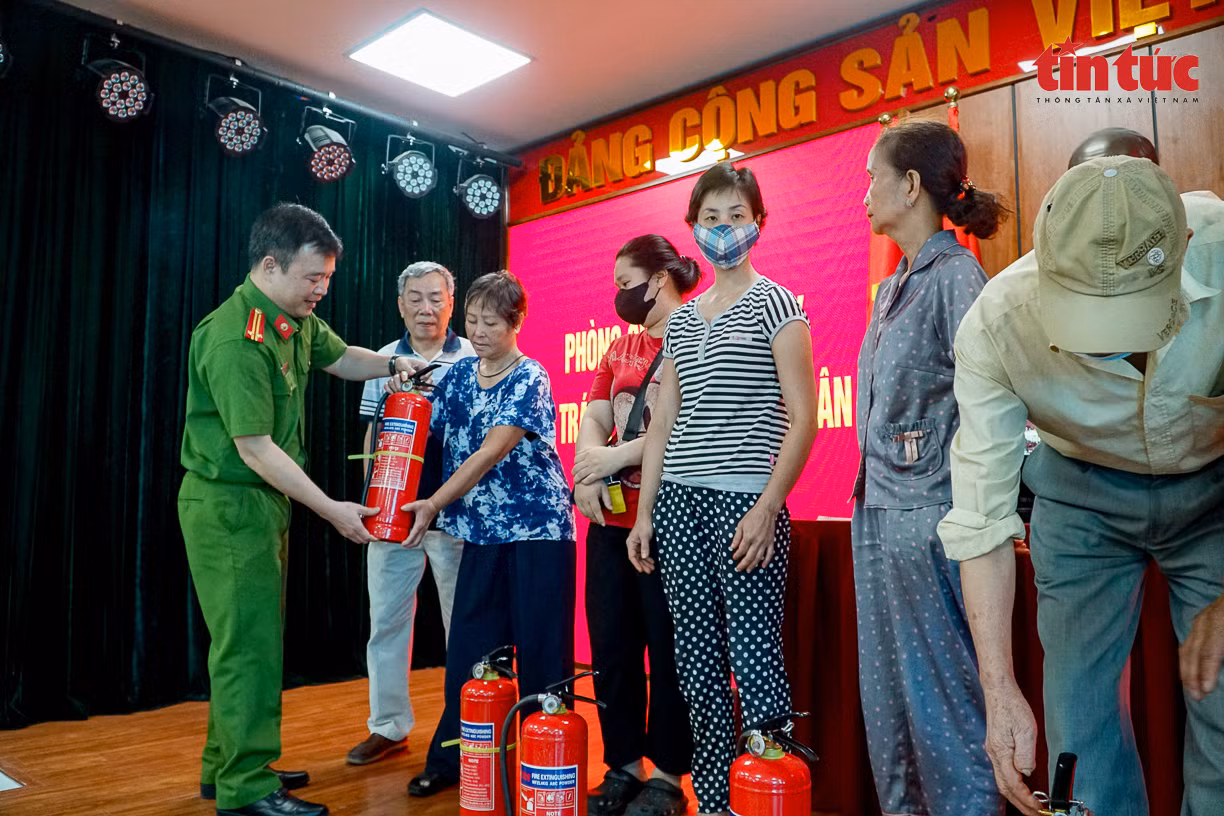Chú thích ảnh