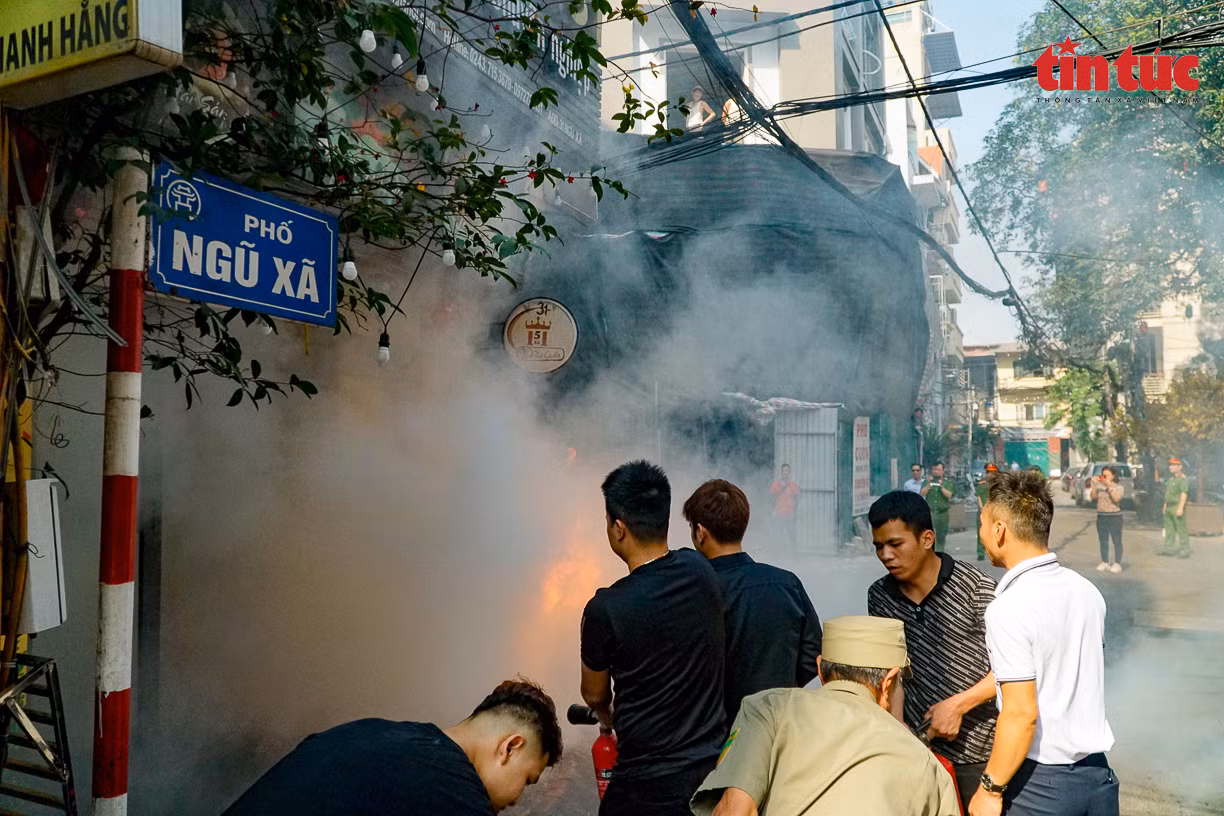 Chú thích ảnh