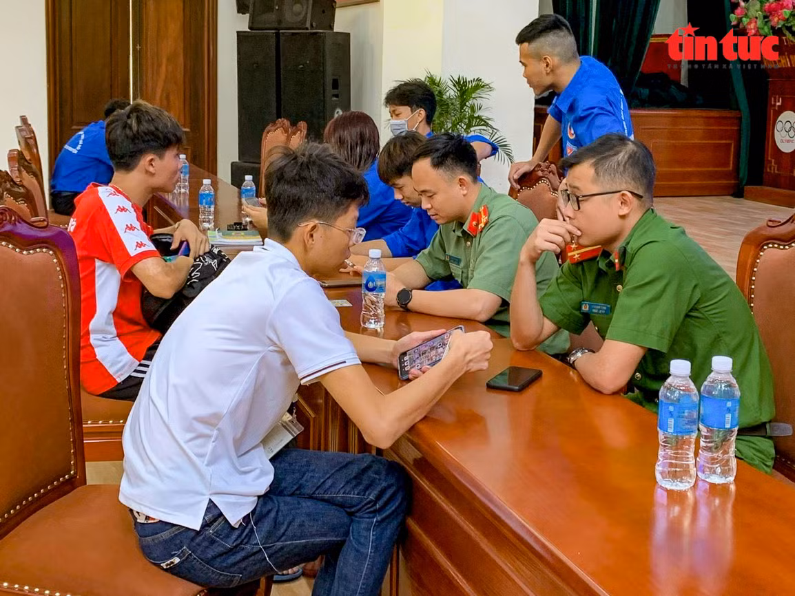 Chú thích ảnh