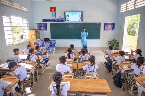 Chuyển đổi số - động lực đổi mới giáo dục Tây Ninh