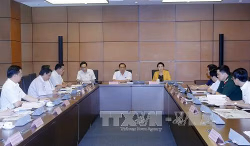 Nhiều ý kiến đóng góp vào dự án Luật quản lý nợ công (sửa đổi) và dự án Luật tố cáo (sửa đổi) ảnh 1