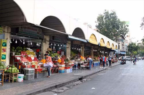 Tiểu thương TP Hồ Chí Minh cam kết không bán hàng lậu, hàng giả ảnh 1
