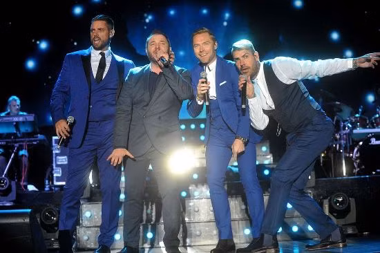 Boyzone tái hợp nhân kỷ niệm 25 năm thành lập ảnh 1