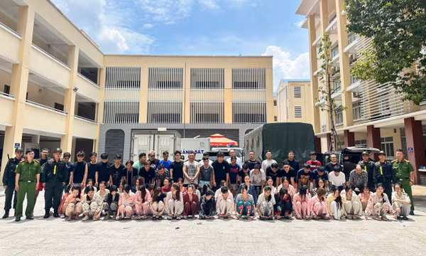 TP Hồ Chí Minh: Triệt phá 8 đường dây mua bán ma túy, bắt 126 đối tượng