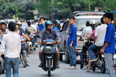 Đảm bảo trật tự giao thông trong kỳ thi đại học, cao đẳng ảnh 1
