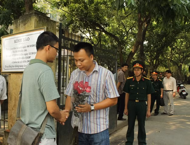 Chiều nay đồng bào có thể vào viếng Đại tướng Võ Nguyên Giáp ảnh 3