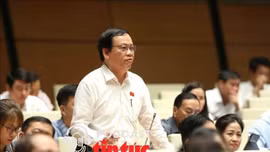 Đại biểu Vũ Trọng Kim: Cần bổ sung thêm kênh đào, đầm, hồ nước trong điều chỉnh Luật Tài nguyên nước