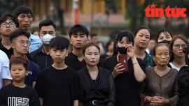 Tình cảm và niềm tiếc thương vô hạn của người dân đối với Tổng Bí thư Nguyễn Phú Trọng