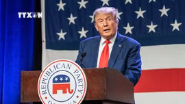Bầu cử sơ bộ Mỹ bắt đầu, ông Trump giành chiến thắng ấn tượng