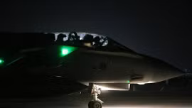 Máy bay Anh lần đầu dội bom ở Syria