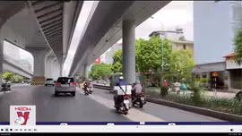 Những ‘mái che’ khổng lồ giúp người đi đường giải nhiệt vì nắng nóng