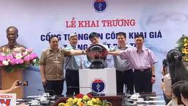 Công khai, minh bạch giá trang thiết bị y tế