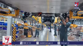 Cận cảnh quy trình sản xuất xe ô tô điện của người Việt