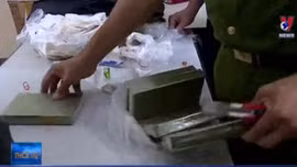 Phát hiện vụ mua bán ma túy, thu giữ 5 bánh heroin