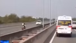 Tử thần trên cao tốc