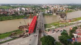 Cầu Đuống mới nguy cơ dừng thi công vì mặt bằng 'án binh bất động'