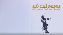 Hành trình từ Italy đến Việt Nam của cuốn sách tranh về Chủ tịch Hồ Chí Minh