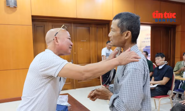 Lớp học đặc biệt tìm lại tiếng nói cho những bệnh nhân ung thư
