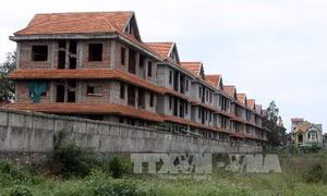 Dự án nhà ở bị thế chấp ngân hàng có nên mua?