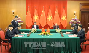 Việt Nam - Trung Quốc ký kết và trao 19 văn kiện hợp tác 