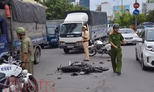 Lâm Đồng: Truy tìm chiếc ô tô gây tai nạn chết người rồi bỏ chạy