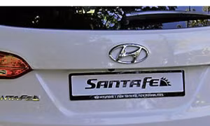 Hyundai thu hồi gần 44.000 xe Santa Fe ở Trung Quốc vì lỗi động cơ