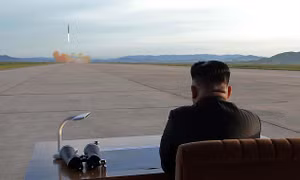 Sức mạnh đáng sợ của quả tên lửa ICBM Triều Tiên vừa phóng