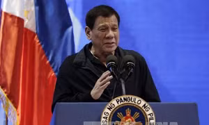 Tổng thống Philippines cho phép oanh kích phiến quân ở Marawi 