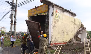 Cưỡng chế thu hồi đất dự án xây dựng Quảng trường và tượng đài Đinh Tiên Hoàng Đế