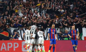'Gã khổng lồ xứ Catalunya' sa lầy 