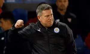 ‘Craig Shakespeare tới Barcelona’ 