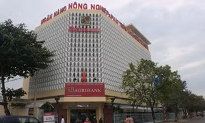 Nguyên giám đốc Ngân hàng Cần Thơ bị khởi tố