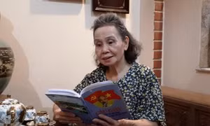 Xuất phát là trẻ mồ côi nên cả đời dành tình thương cho trẻ mồ côi