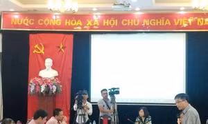 Chi phí không chính thức phát sinh ở cả quá trình thực thi pháp luật