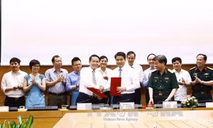 UBND TP Hà Nội và TTXVN ký kết Chương trình phối hợp công tác giai đoạn 2017-2021 