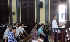 Bộ Y tế không 'ưu ái' cho VN Pharma mua bán thuốc ung thư kém chất lượng