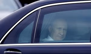Hàng chục cuộc gọi dọa đánh bom đoàn xe của Tổng thống Putin