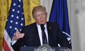 Nghị sĩ Cộng hòa đầu tiên đề cập việc luận tội ông Trump 