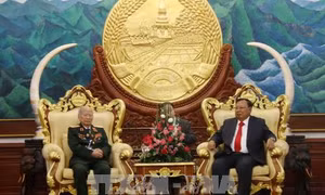 Tổng Bí thư, Chủ tịch nước Lào đánh giá cao đóng góp của quân tình nguyện Việt Nam 