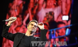 200 tác phẩm nghệ thuật của George Michael đấu giá thành công 9,2 triệu bảng Anh