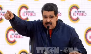 Tổng thống Venezuela thay đổi lãnh đạo quân đội 