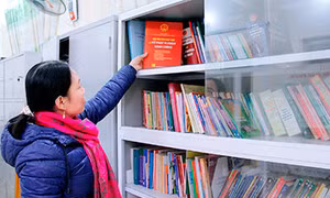  Nâng cao hiệu quả tủ sách pháp luật ở cơ sở