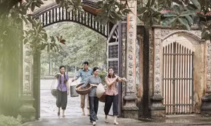 Sao Mai Bích Hồng- Thu Hằng hóa thôn nữ trong MV mới chào mừng ngày 20/10