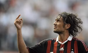 Huyền thoại Paolo Maldini thi đấu quần vợt chuyên nghiệp ATP