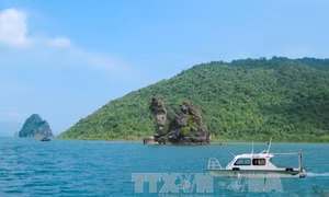 Vườn Quốc gia Bái Tử Long là Vườn Di sản thứ 38 của ASEAN