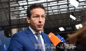 Chủ tịch Eurogroup không định từ chức sau tuyên bố phân biệt chủng tộc