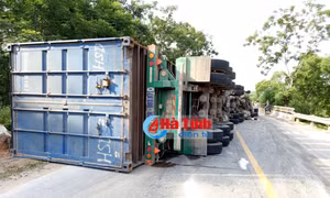 http://media.baotintuc.vn/2017/05/24/11/06/container1.jpg