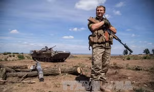 Ukraine bố trí hỏa lực mạnh dọc biên giới với Nga
